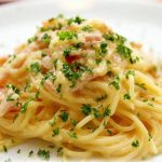hvorfor-der-ikke-skal-vaere-floede-i-carbonara-et-kig.jpg