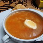 saadan-fjerner-du-overskydende-salt-fra-suppe-5-gennemproevede-maader.jpg
